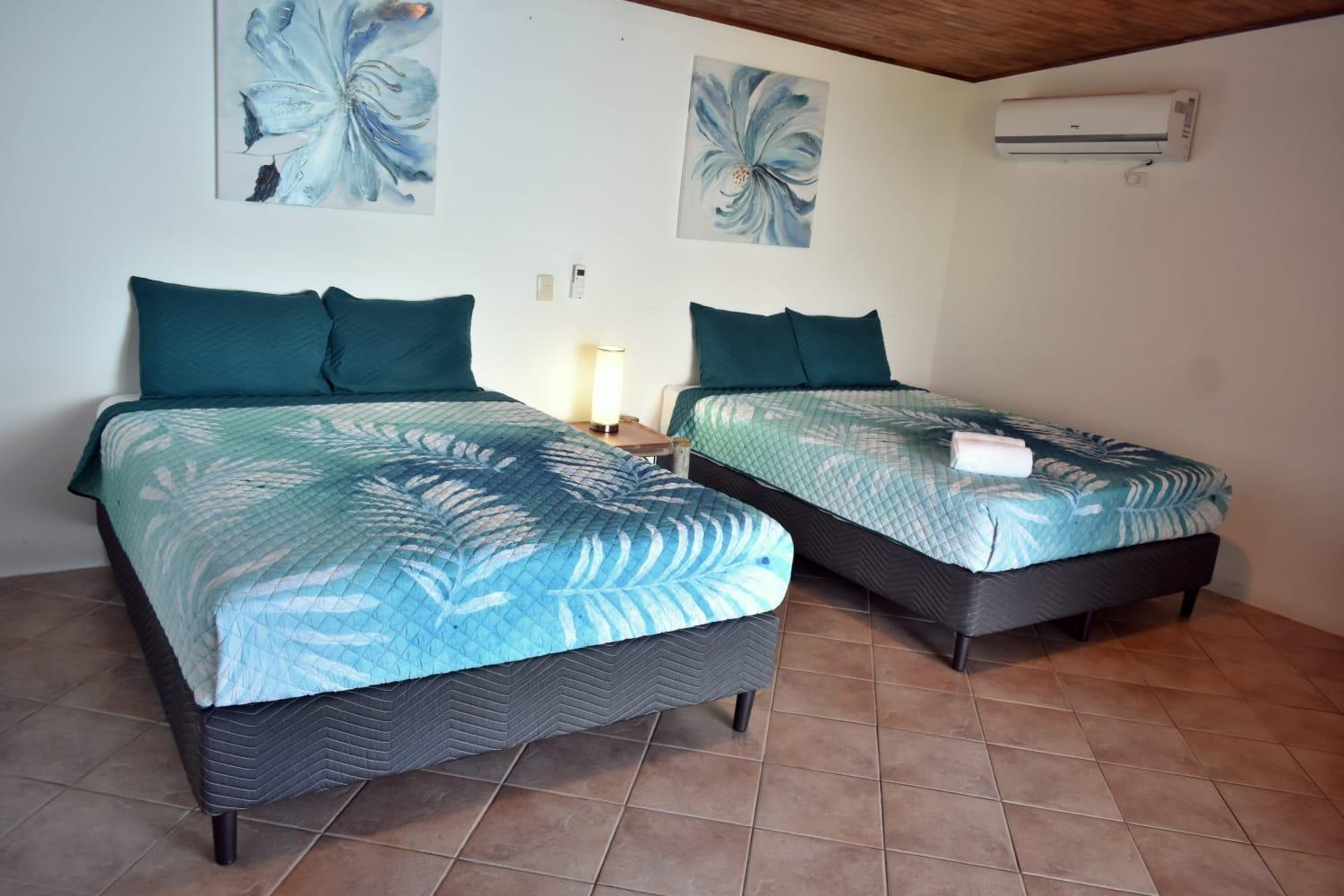 Hotel Planeta Sano Manuel Antonio Exteriör bild